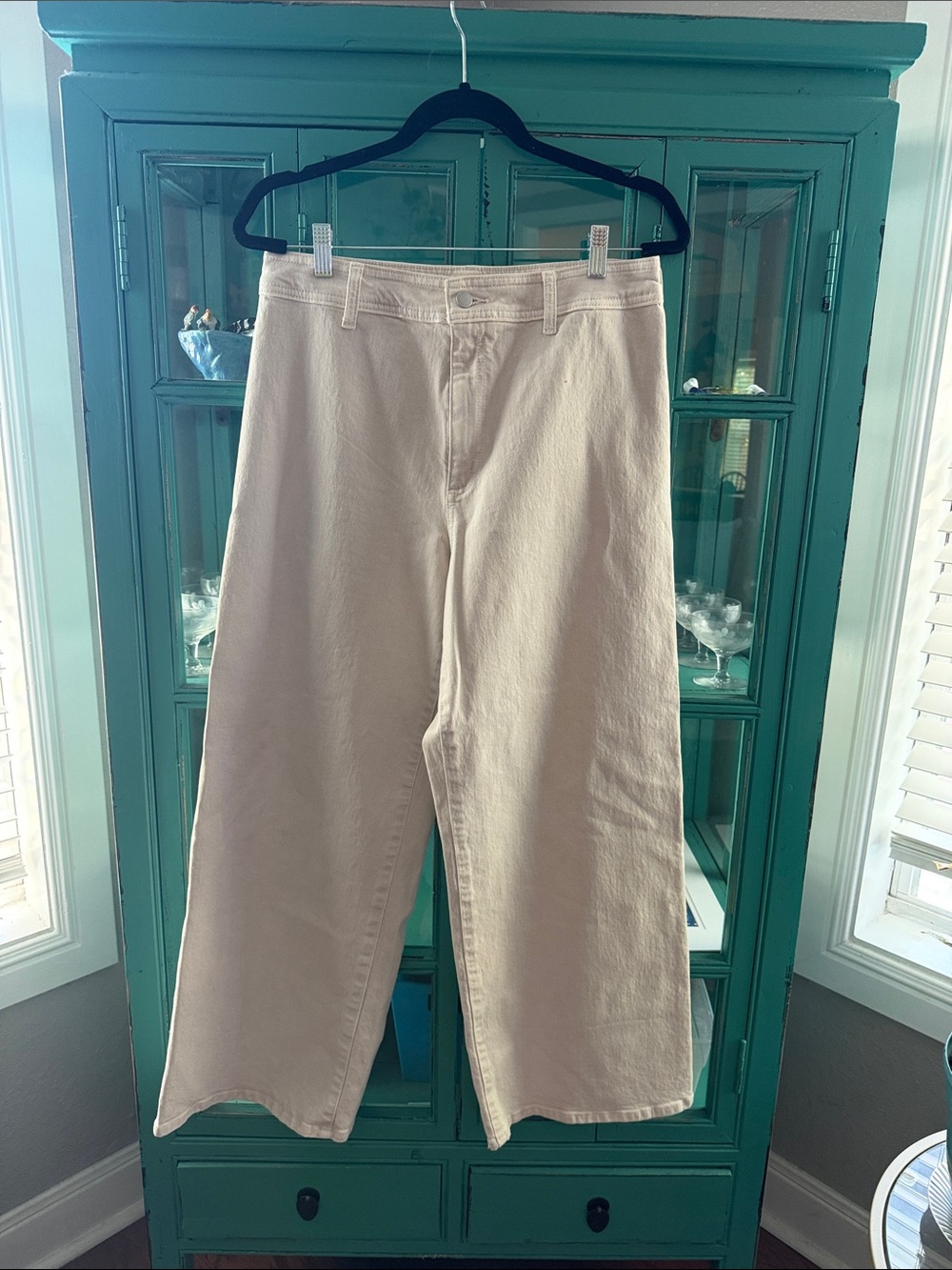 High-Rise Sailor Wide-Leg Jeans in Soft Cream - Picture 2 of 6